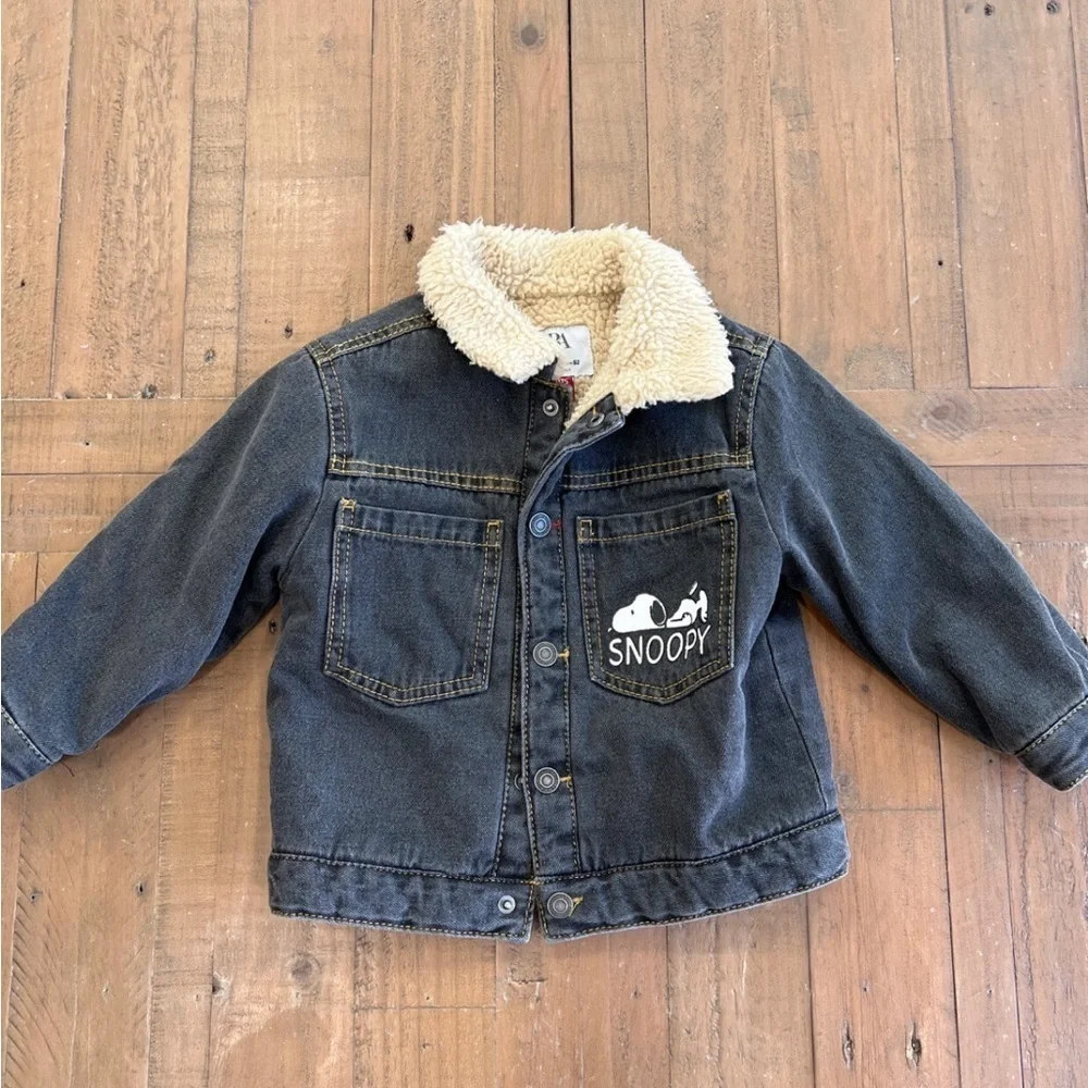 Zara peanuts Sherpa lined denim jacket